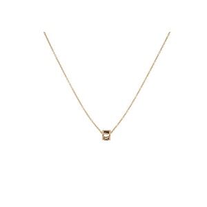 TIFFANY & CO.
18K Atlas® Mini Pendant Necklace